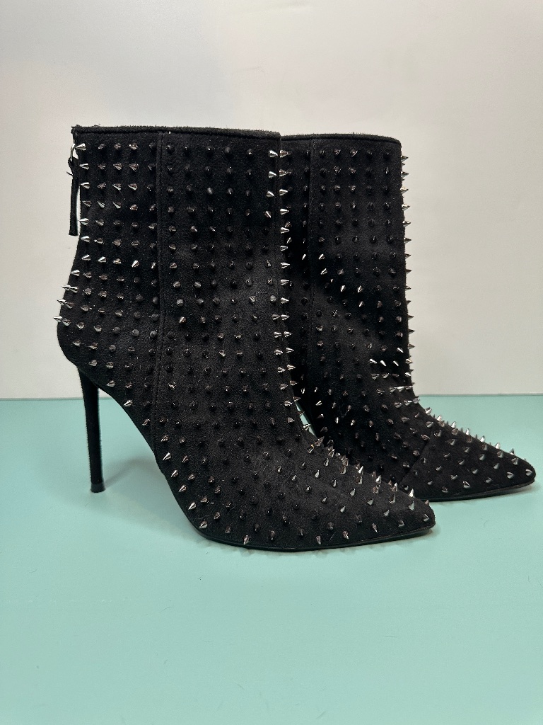 Steve Madden Virtuous-S Spiked Black Suede Stiletto Ankle Booties, Sz 6m
